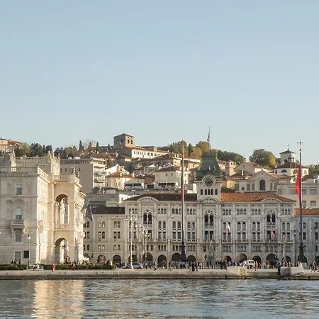 Braida アパート Corona